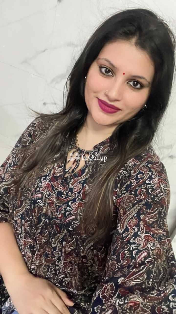 gorgeous indulge in nitu kumari a twenty one year old call girls fantasy vibrant black hair and blue eyes - Call Girls in Gandhinagar