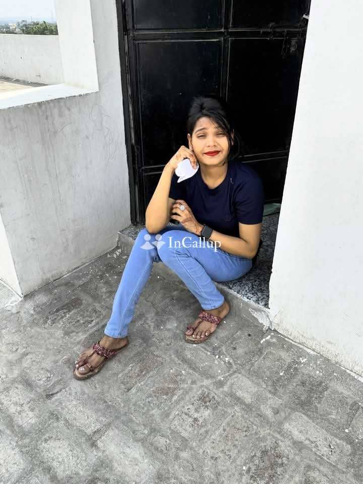 Vip call 🤙 girl 💗💞 new model college girl - Call Girls in Gandhinagar