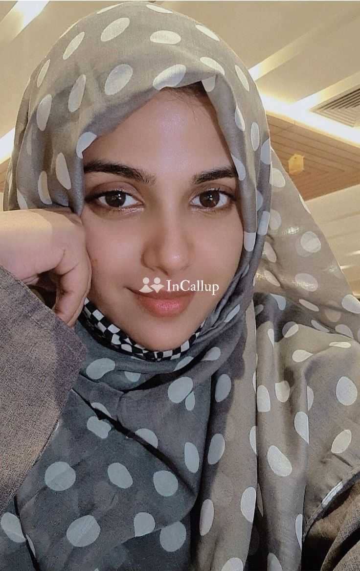 having black eyes and black hair mature kusum riya sharma twenty one year old call girls girls from gandhinagar - Call Girls in Gandhinagar