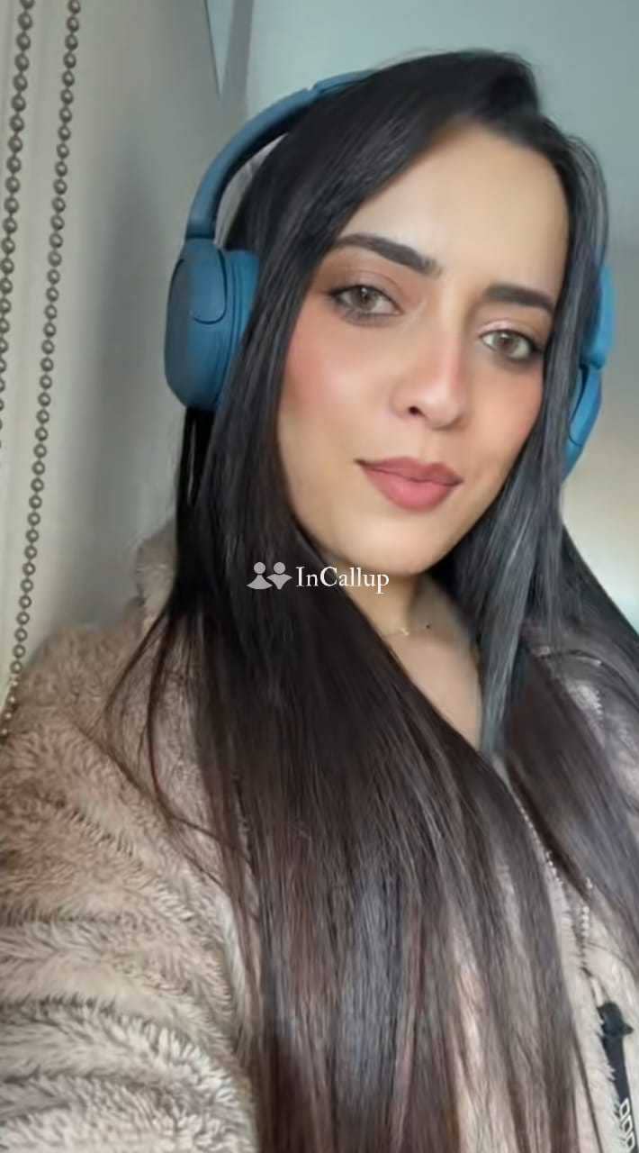 my name is kajal and i am a twenty year old call girls available now trusted reliable service - Call Girls in Gangtok