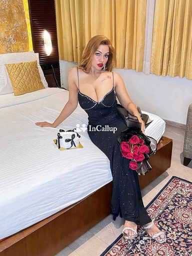 available for girlfriend experience available in gariaband stylish black hair and blue eyes - Call Girls in Gariaband