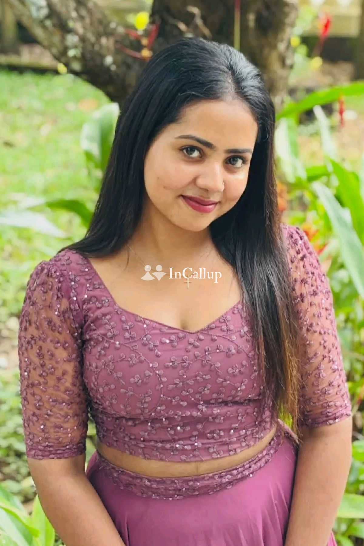 available for overnight stays petite ghaziabad escort service known for being cute - Call Girls in Ghaziabad