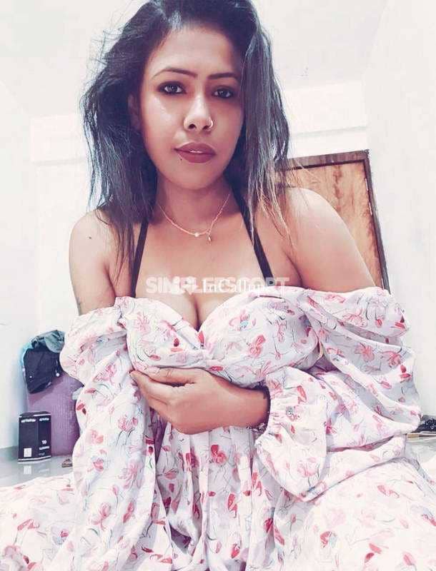 known for being romantic available for advance booking cute black eyes and brown hair - Call Girls in Ghaziabad