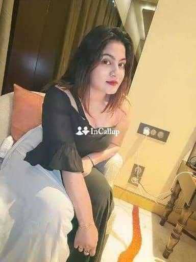 available for private dates dreamy auburn eyes and black hair available now trusted reliable service - Call Girls in Gonda