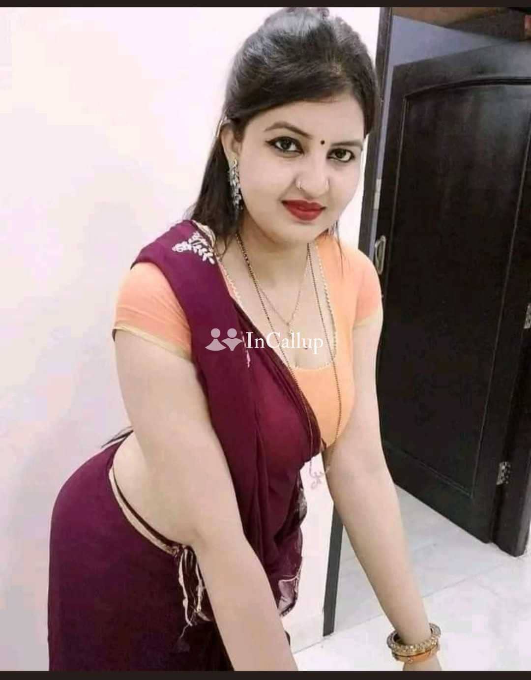 hot roshni nineteen years old call girls available for incall playful available now trusted reliable service - Call Girls in Gurugram