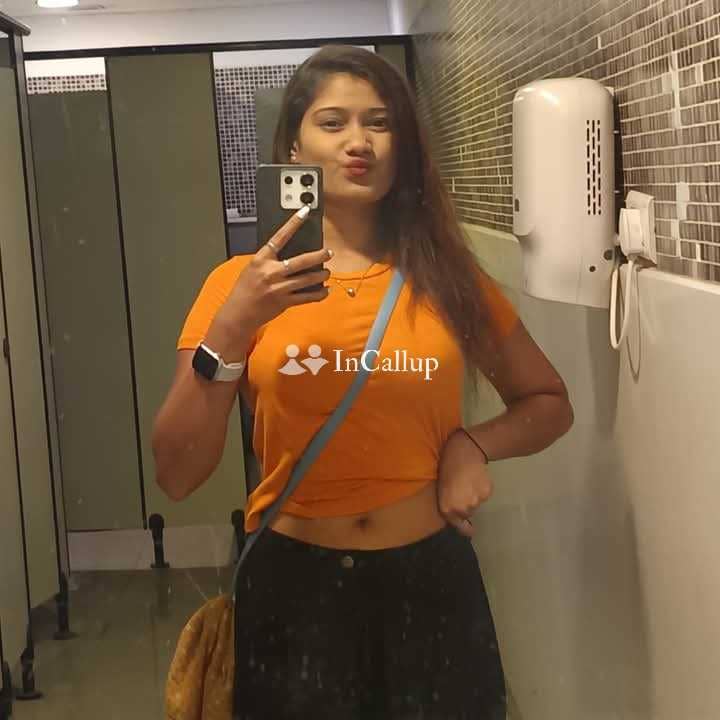 with black hair and blue body type flirty soni twenty one year old call girls babe skilled in anal - Call Girls in Gwalior