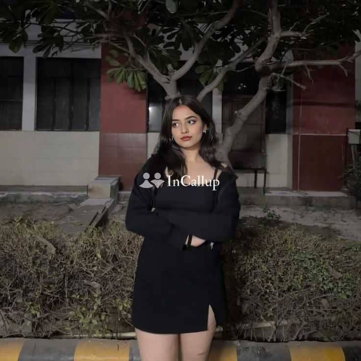 petite escort in gwalior known for being sweet kinky available for day and night service - Call Girls in Gwalior