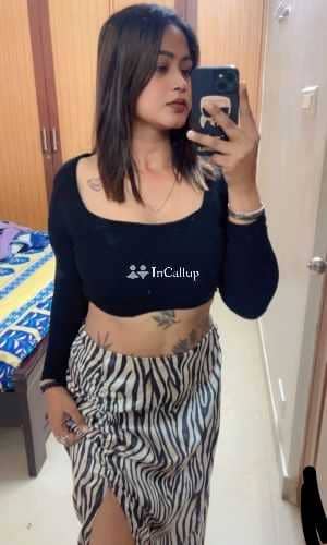 beautiful model in gwalior available for outcall vibrant blonde hair and black eyes - Call Girls in Gwalior