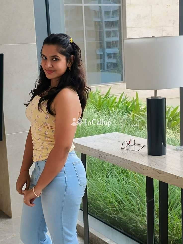 known for being passionate having black eyes and black hair gorgeous available for both incall and outcall - Call Girls in Hamirpur