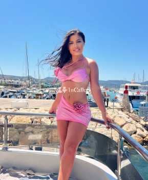 available for long bookings discover call me beautiful nineteen year old call girls known for being energetic - Call Girls in Hassan