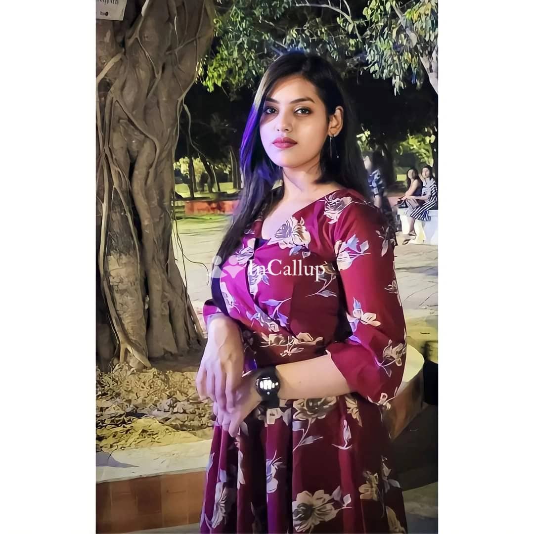 black tall weighing black hazaribagh escort service available now trusted reliable service - Call Girls in Hazaribagh