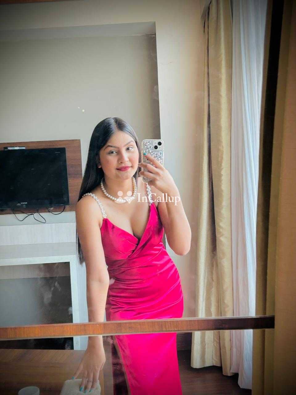 feminine blonde hair and black eyes curvy oral anal porn actresses escort known for being wild ready in hazaribagh - Call Girls in Hazaribagh