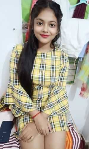 escort service in hazaribagh glamorous black hair and black eyes known for being cheerful - Call Girls in Hazaribagh