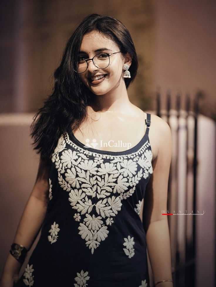 experienced in anal girlfriend experience french kiss threesome 69 position available now trusted reliable service - Call Girls in Hazaribagh