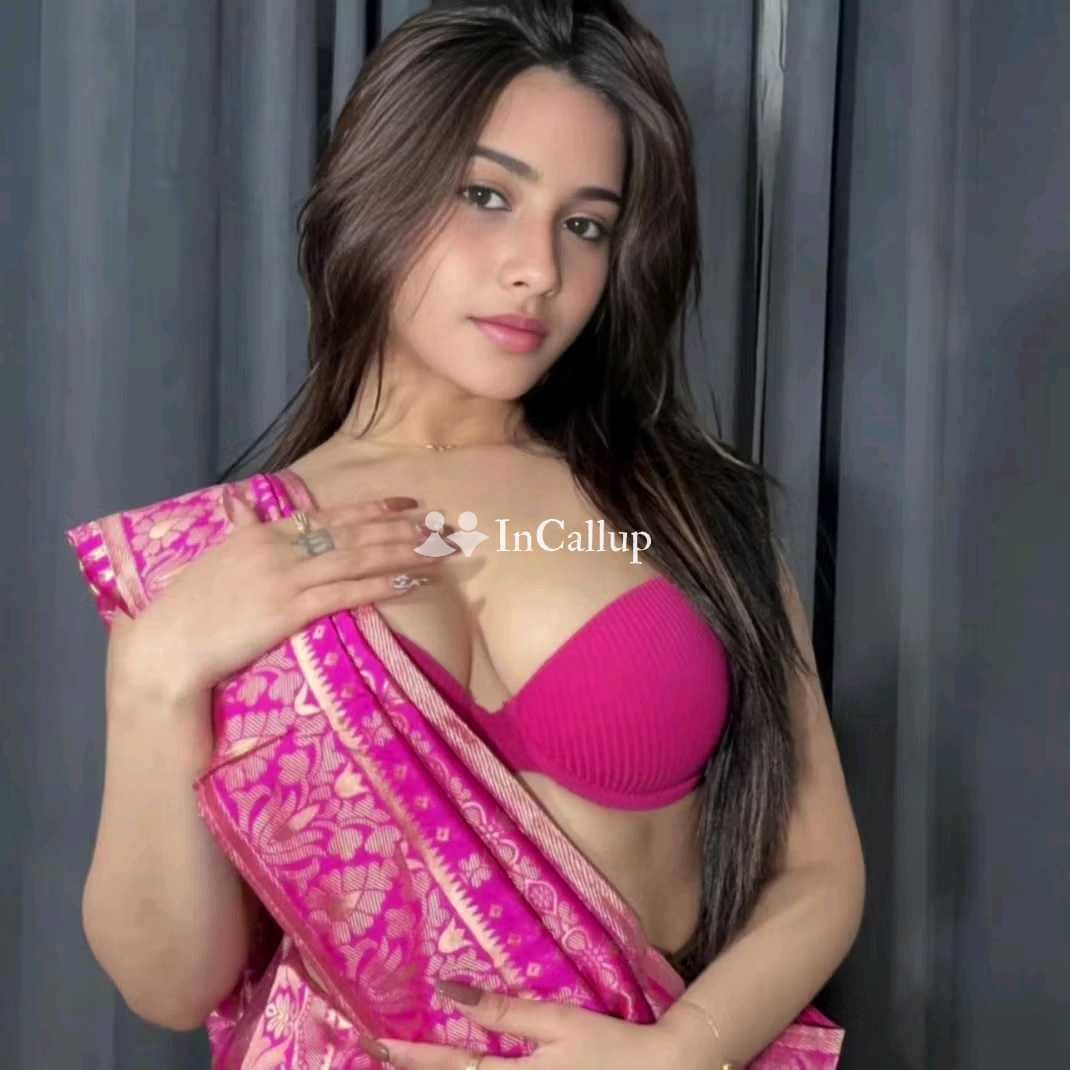 with black hair and brown eyes flirty nisha vip service twenty one year old call girls babe - Call Girls in Hazaribagh