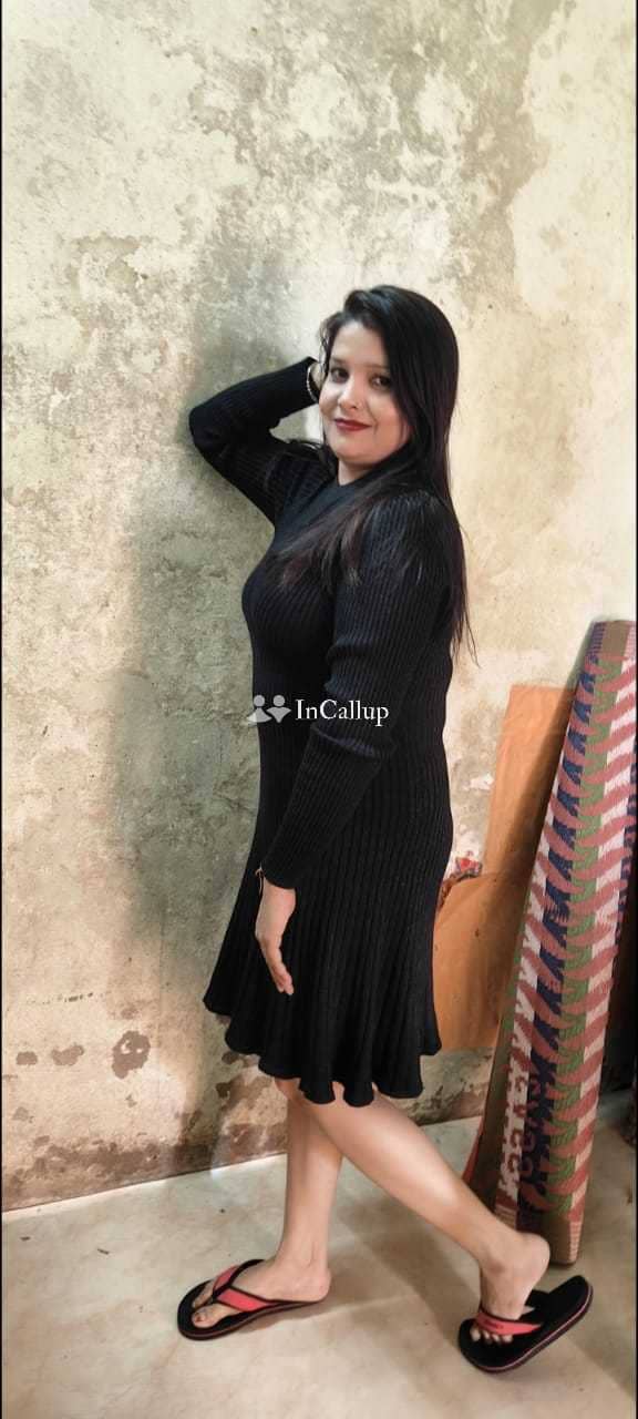 stunning blonde hair and black body available for private dates available now trusted reliable service - Call Girls in Hisar