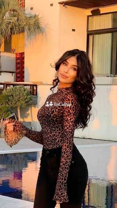 dreamy bold black hair and brown eyes offering service in hisar known for being sexy available for hotel visits - Call Girls in Hisar