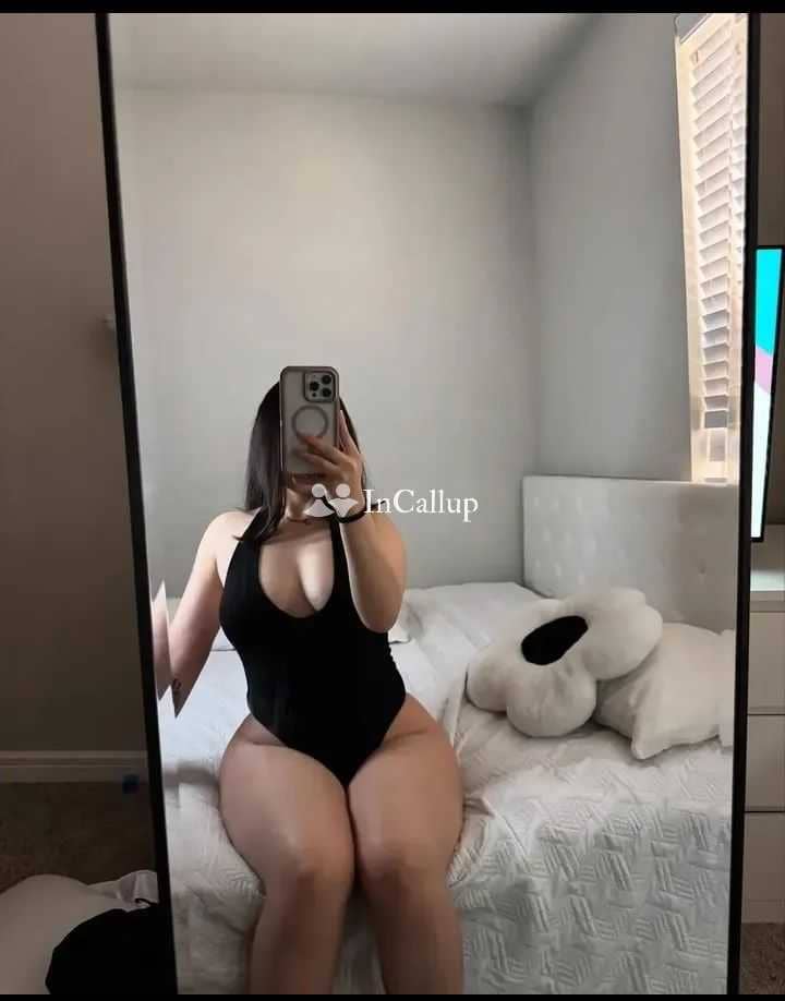 sensual youthful black hair and black eyes known for being magnetic available now trusted reliable service - Call Girls in Hojai