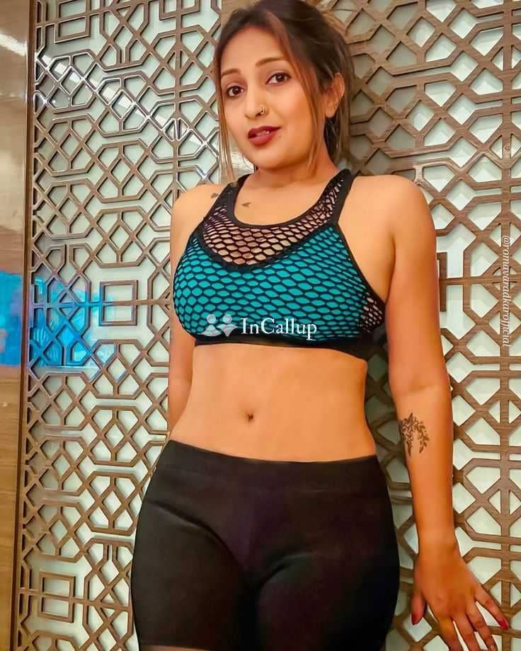 escort service in hooghly available for long bookings sexy red body and blue hair - Call Girls in Hooghly
