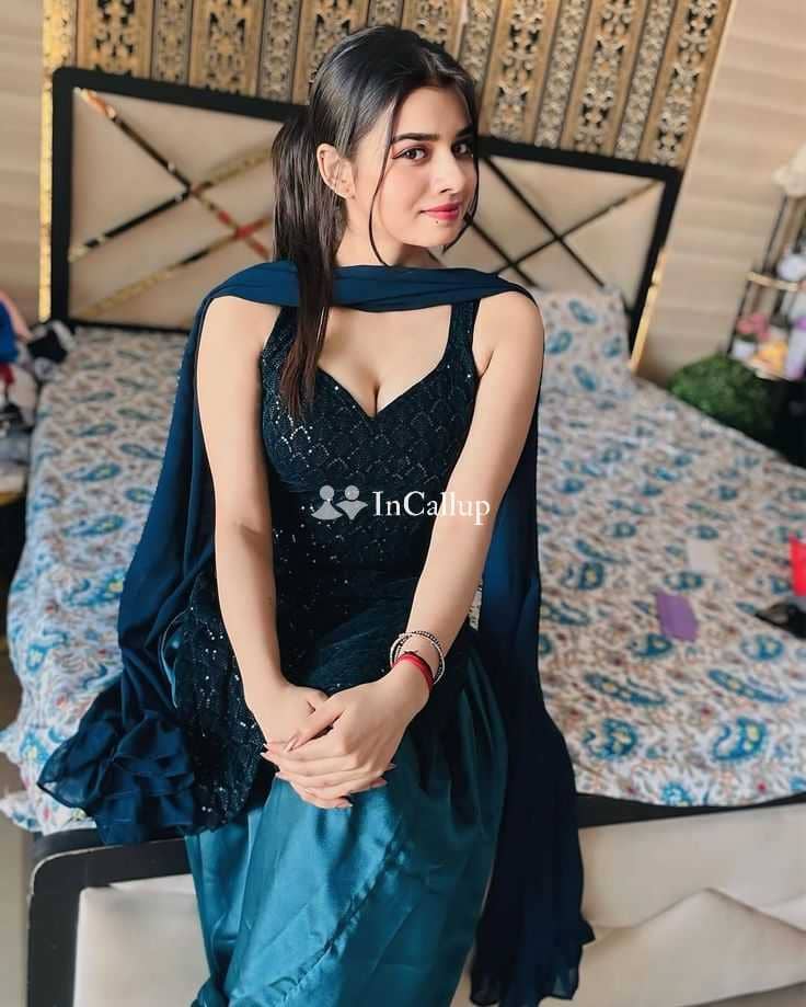 vibrant brown hair and green eyes available for casual fun fresh riya patel twenty two years old call girls - Call Girls in Hooghly