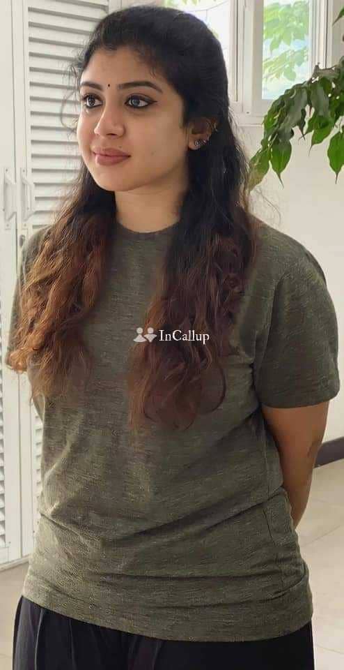 delightful simran patel twenty one year old call girls with black hair and brown eyes charming - Call Girls in Hospet