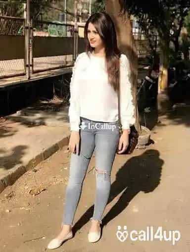 voluptuous with black hair and black eyes discover riya roy aged twenty two offering elite call girls services - Call Girls in Hospet
