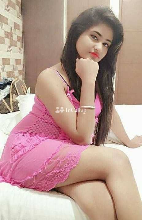 having colored eyes and green hair known for being polite from howrah available for both incall and outcall - Call Girls in Howrah