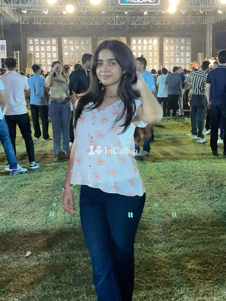 experience pure pleasure with komal a 21yearold curvy beauty from howrah offering unforgettable moments - Call Girls in Howrah