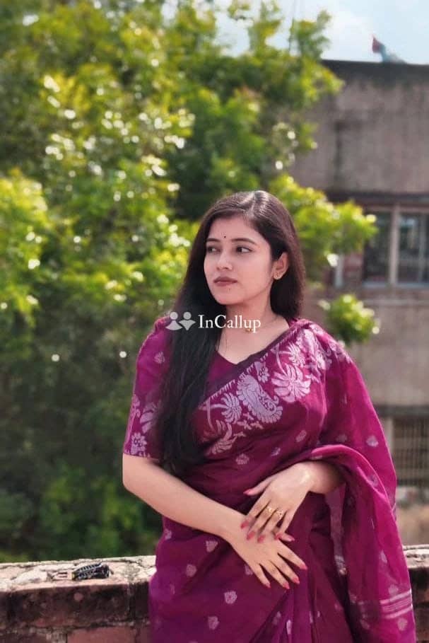explore your wild side with ragini shah the seductive 22 year old call girl in howrah for unforgettable experiences - Call Girls in Howrah