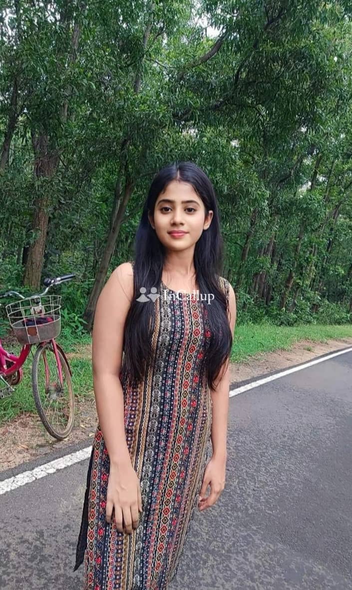 experience an unforgettable night with soni kumari your blonde beauty from howrah ready to fulfill your deepest desires - Call Girls in Howrah