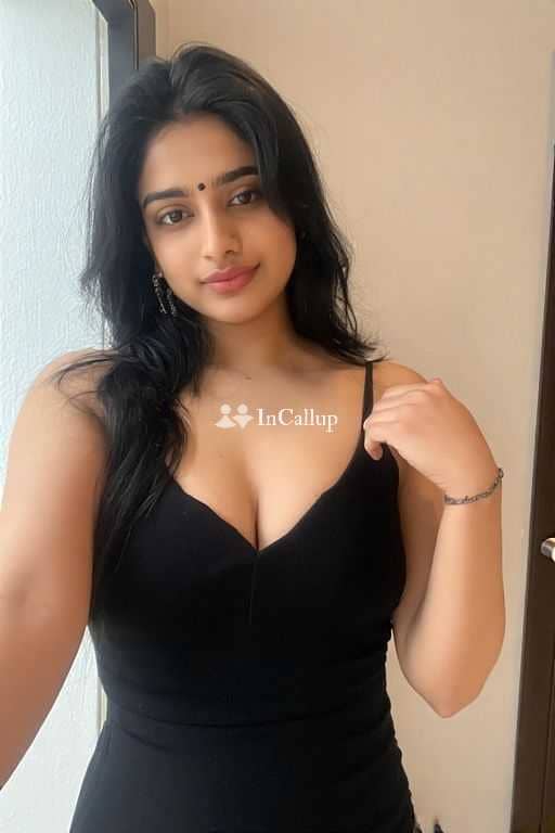 luxury hubli nineteen year old call girls model available for casual fun known for being cute - Call Girls in Hubli
