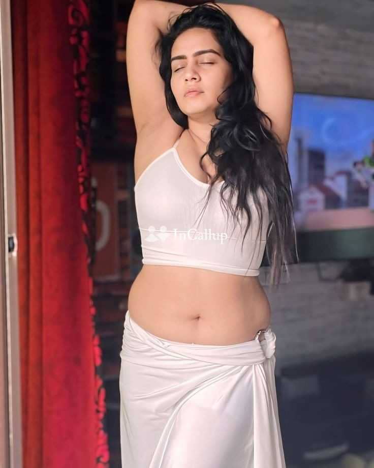 from hyderabad known for being dedicated black tall weighing green available for outcall - Call Girls in Hyderabad