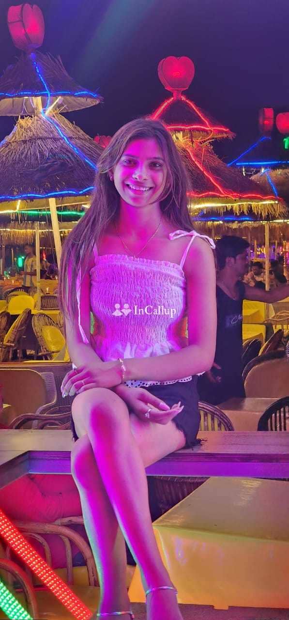 known for being creative living in hyderabad available for outcall i am priya a twenty year old call girls - Call Girls in Hyderabad