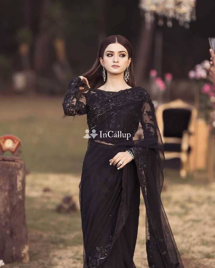 magnetic meet and enjoy with tanish sharma twenty three year old call girls available now trusted reliable service - Call Girls in Hyderabad