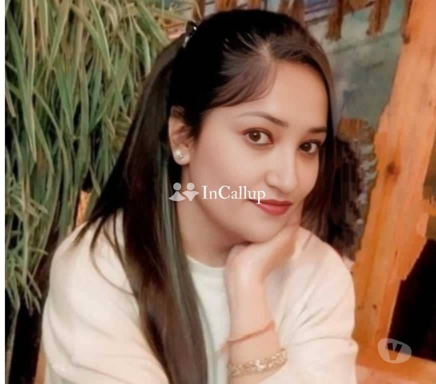 meet vip model escort ser a twenty one year old call girls with black hair and black body type - Call Girls in Hyderabad