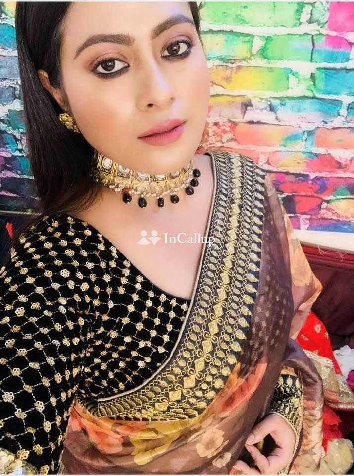 based in hyderabad with busty body and blonde eyes available now trusted reliable service - Call Girls in Hyderabad