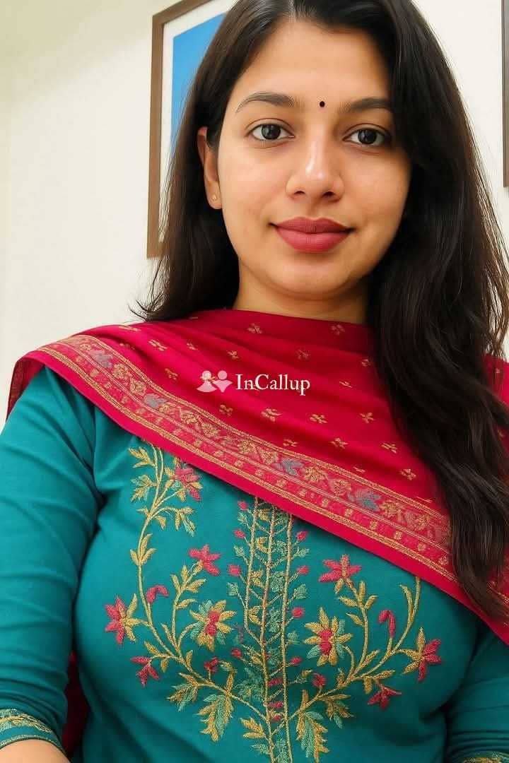 Riya Kumari call girl service 💯❤️💯 full enjoy and unlimited short HD dt ry un GN - Call Girls in Indore