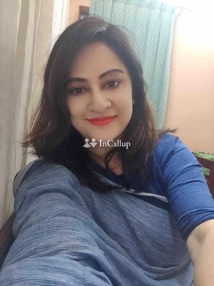 sexy rani kumari twenty two years old call girls escort service in indore companionship in indore - Call Girls in Indore