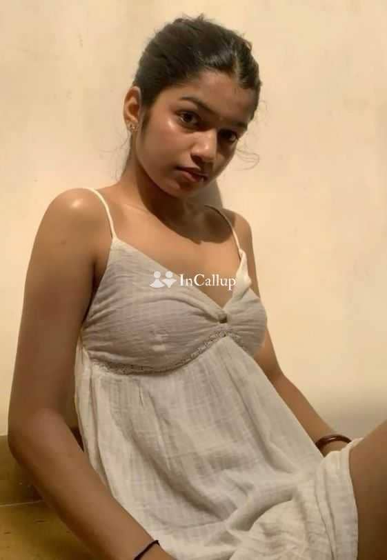 VIP CALL GIRLS 1 hour 1000🥀 2 hour confirmation online booking 500 - Call Girls in Indore