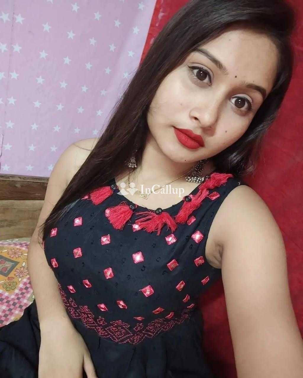 Indore vijaynagar komal patel VIP top model college girl rehti hai payment ka screenshot bhej do you - Call Girls in Indore