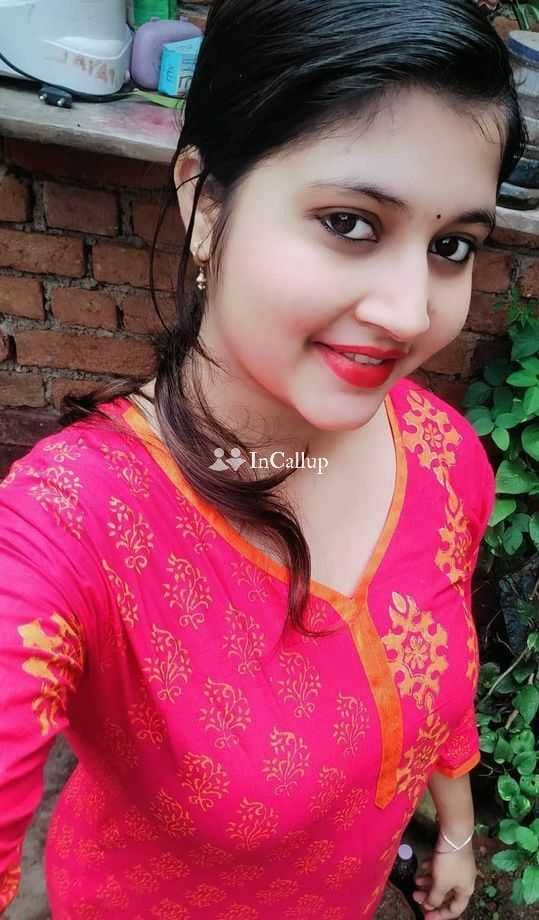 escort service in indore alluring blonde hair and brown eyes available for outcall - Call Girls in Indore