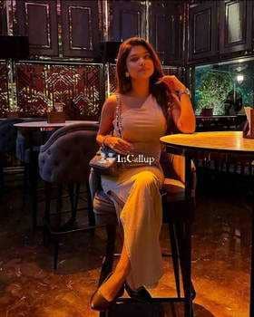 Girl service  CALL me RADHIKA WhatsApp me Best call girl COPERATE sersygd  pblz enquirby here Been - Call Girls in Indore