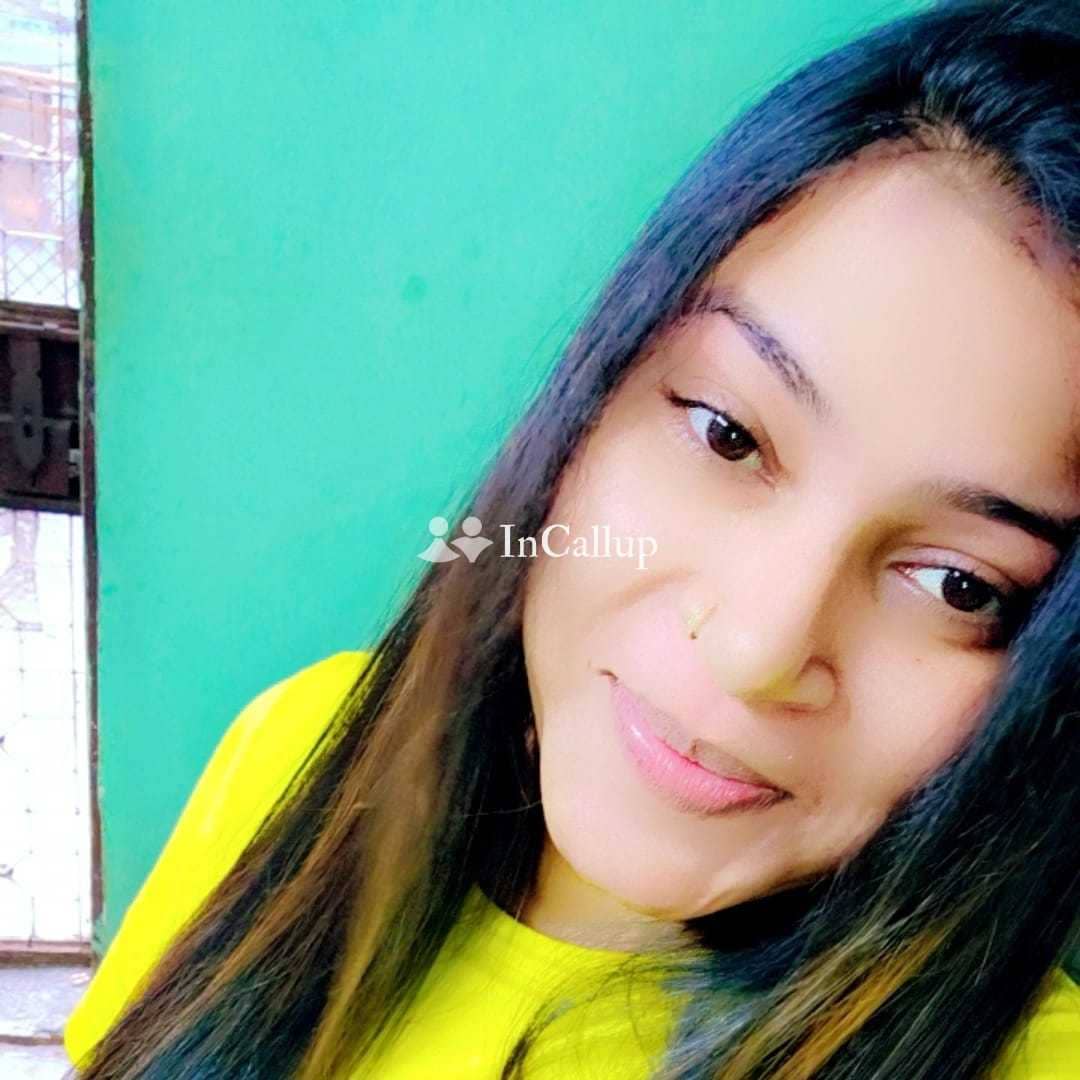 playful girlfriend experience erotic massage threesome videocall 69 position standing fun known for being cute - Call Girls in Indore