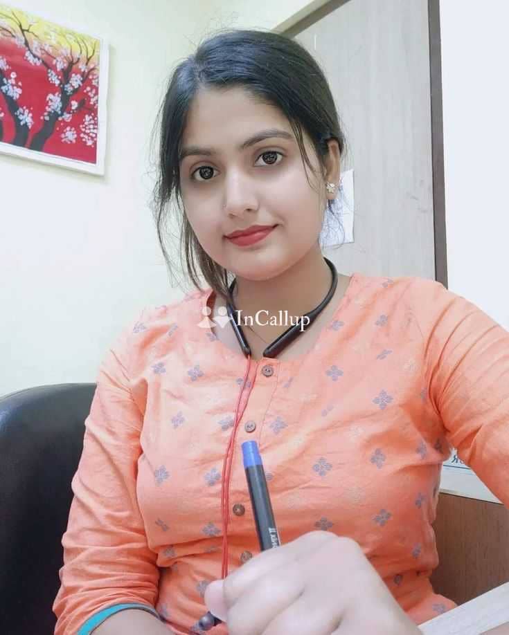 sexy rani kumari twenty years old call girls trusted escort from indore available for flexible hours - Call Girls in Indore