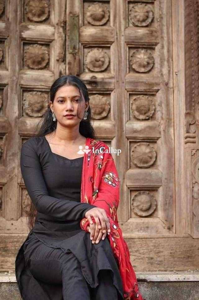 stunning vip girls full sleev twenty years old call girls playmate available now trusted reliable service - Call Girls in Jabalpur