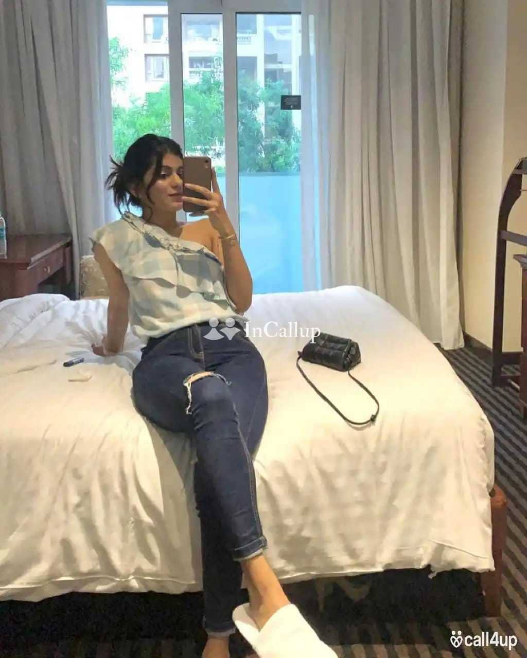 Jabalpur Madhya Pradesh escort service genuine price Maharashtra Mani onley for service charge full safe and secure service - Call Girls in Jabalpur