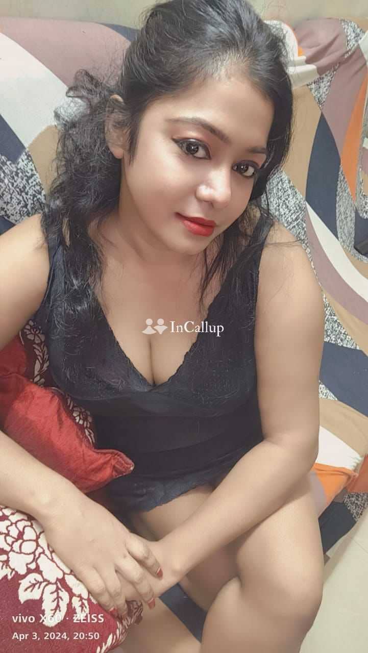 discover priya vip call girls aged twenty a call girls available now trusted reliable service - Call Girls in Jaipur