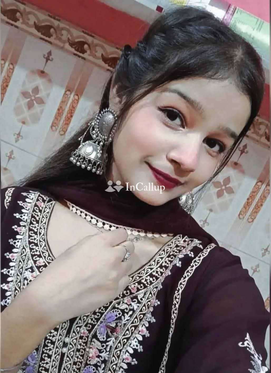 Riya Kumari call girl service 💯❤️💯  vs tyuj - Call Girls in Jaipur