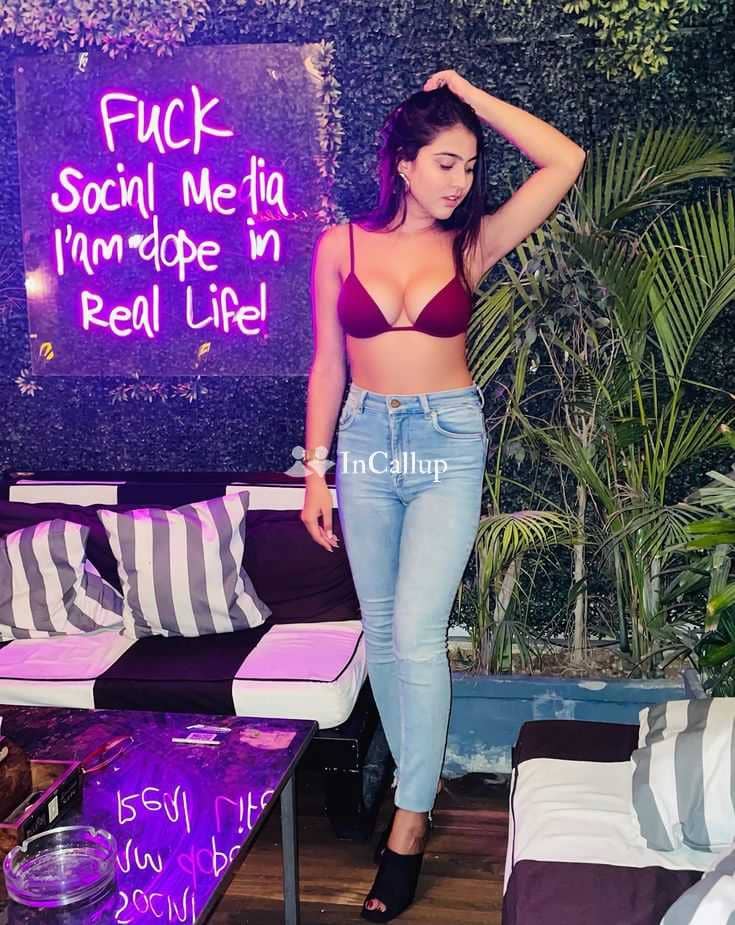 your city jaipur available for long bookings beautiful curves and black eyes available now trusted reliable service - Call Girls in Jaipur