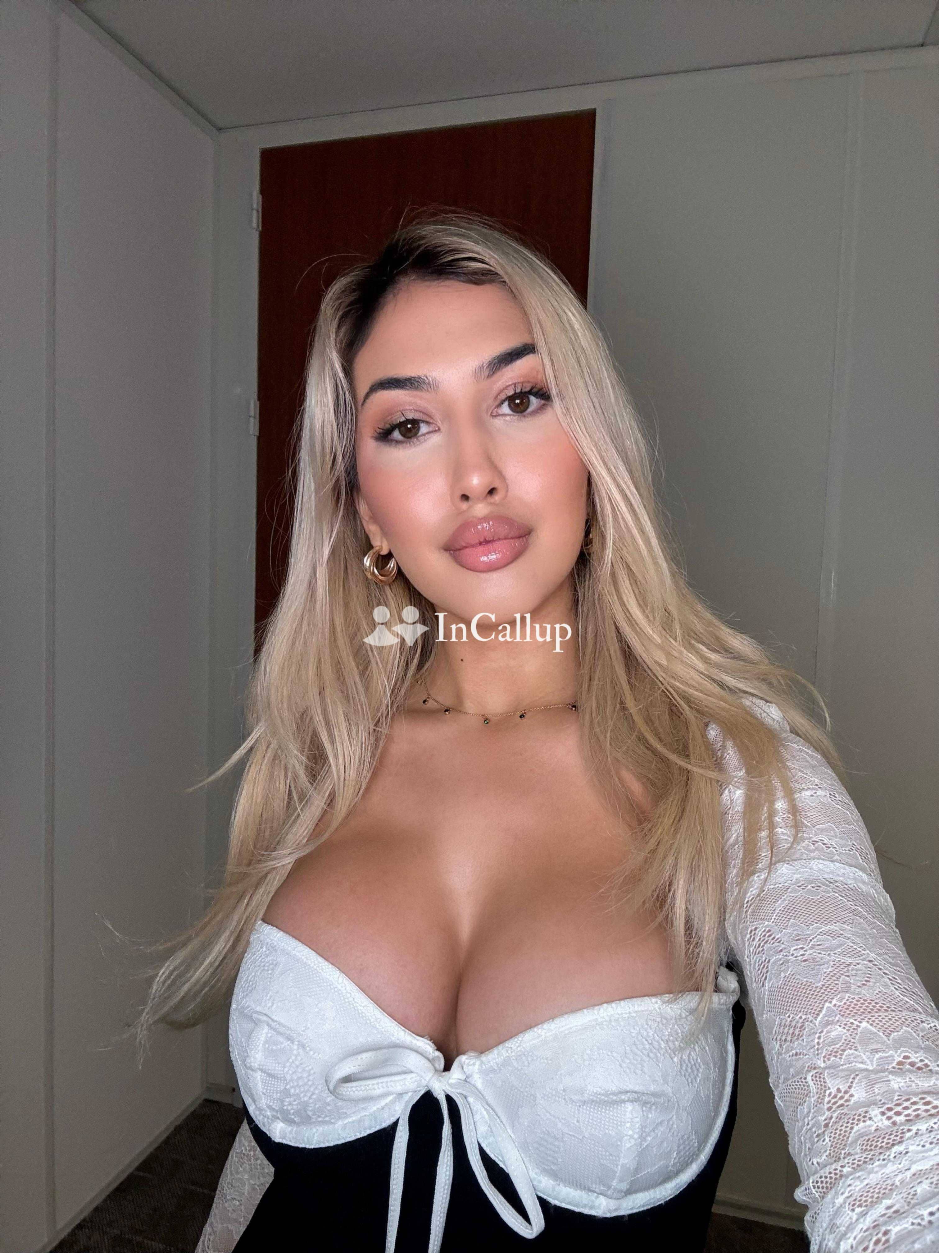 Malviya Nagar Call me Radhika  Russian Models Jaipur Escorts Service Call Girl service in Jaipur Vai - Call Girls in Jaipur